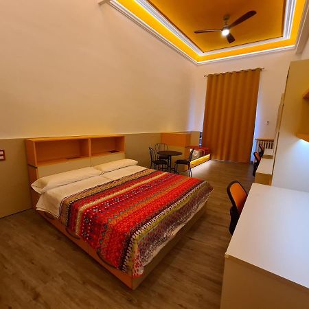 Apartaments Vicus 3 Con Vistas A La Plaza Mayor De Vic Eksteriør billede