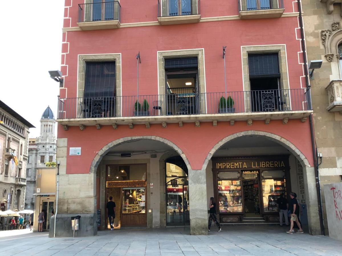 Apartaments Vicus 3 Con Vistas A La Plaza Mayor De Vic Eksteriør billede