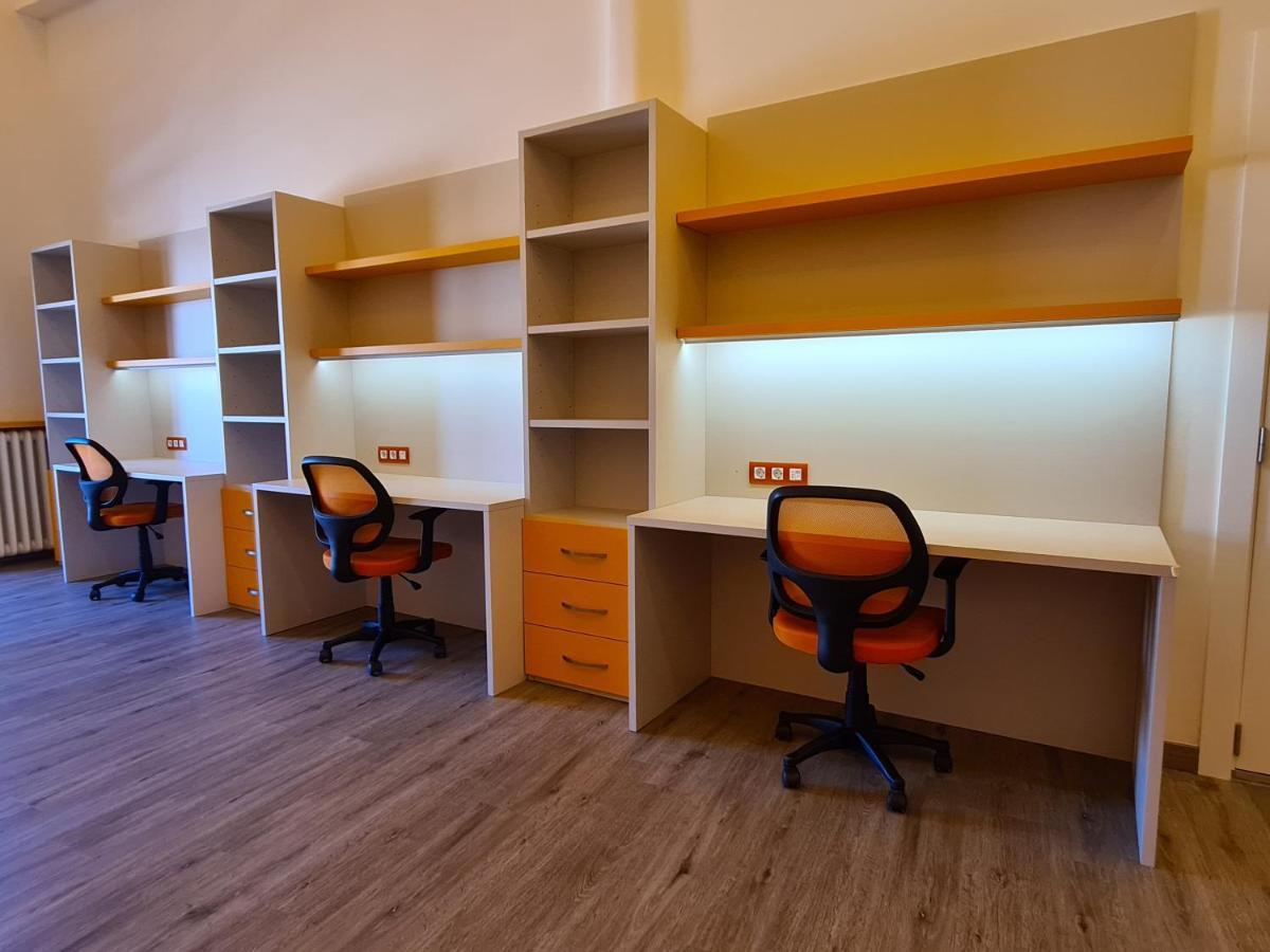 Apartaments Vicus 3 Con Vistas A La Plaza Mayor De Vic Eksteriør billede