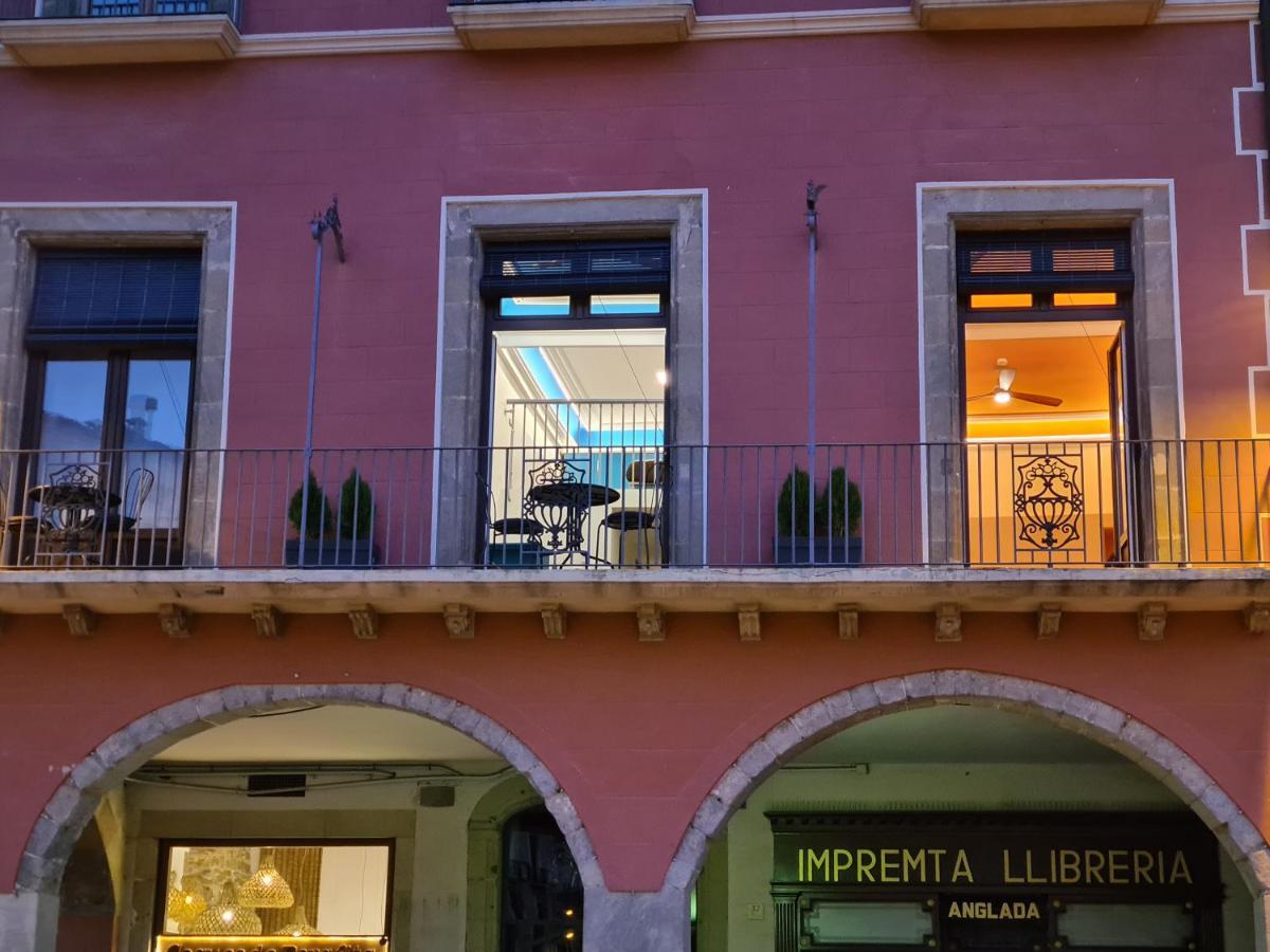 Apartaments Vicus 3 Con Vistas A La Plaza Mayor De Vic Eksteriør billede
