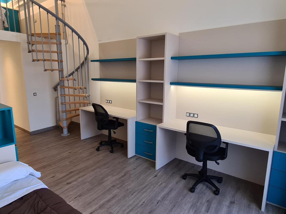 Apartaments Vicus 3 Con Vistas A La Plaza Mayor De Vic Eksteriør billede