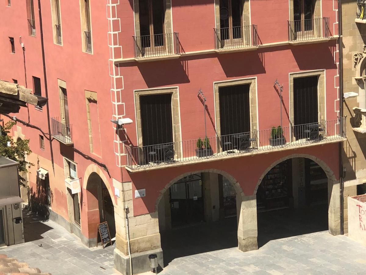 Apartaments Vicus 3 Con Vistas A La Plaza Mayor De Vic Eksteriør billede